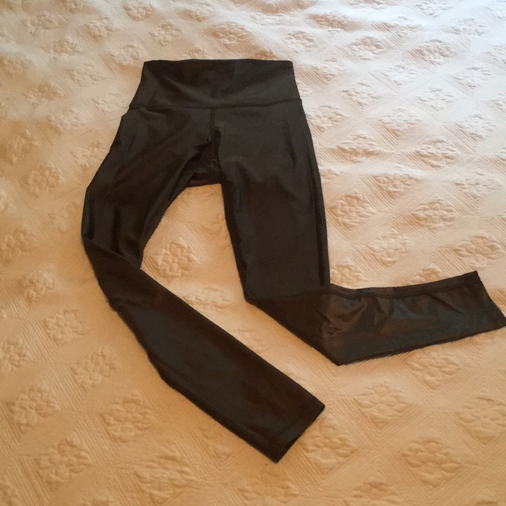 DYI medium metallic olive leggings